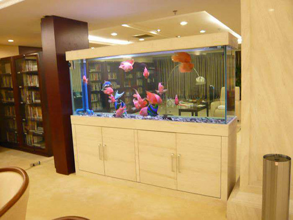 大理石包边鱼缸